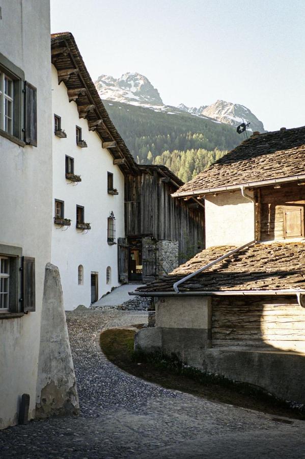 Hotel Weiss Kreuz Splugen Exterior photo